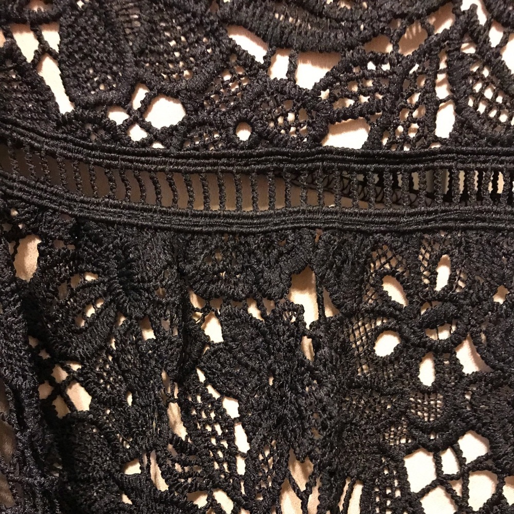 New Look lace off the shoulder dress - Picture 5 of 8